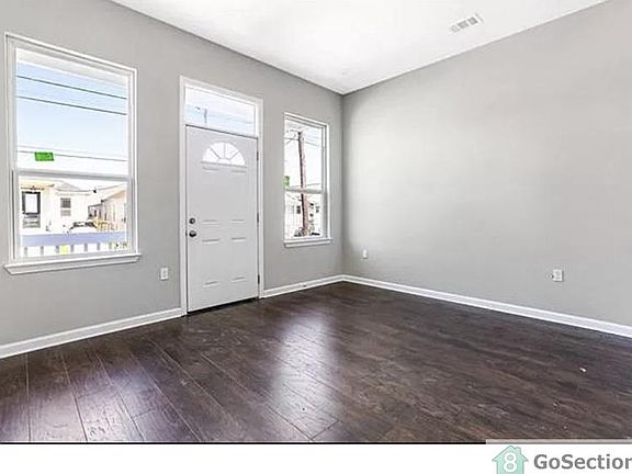 2nd image of 1722 Poland Ave