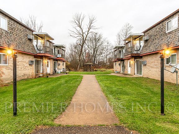 4th image of 835 Constitution Ave APT 4