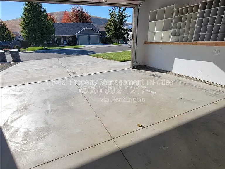5142 Monica St — Photo 15