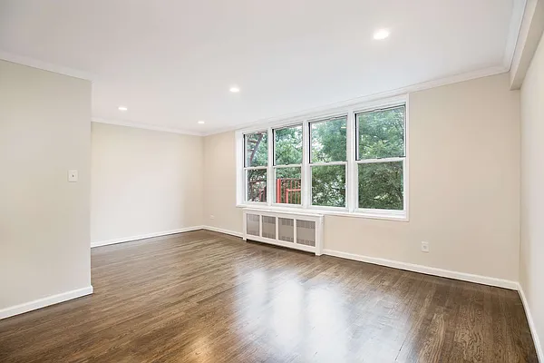 Sold by Padsters Realty LLC | media 12