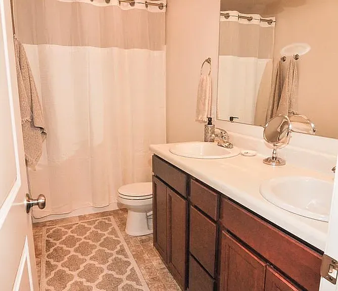 2123 Rutherford Dr — Photo 12