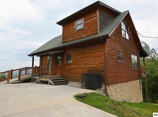 2266 Windswept View Way, Sevierville, TN 37876