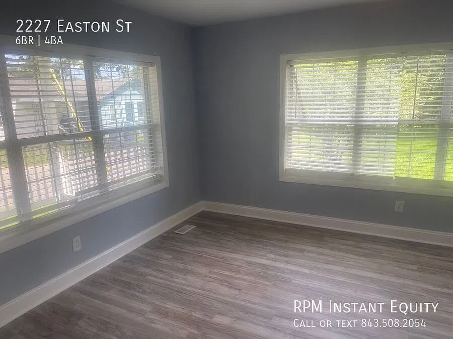 Now Available: Fully Renovated 6BR/4BA Home! — Photo 4