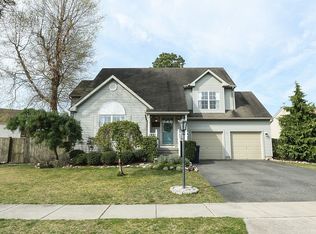 17 Stone Gate Dr, Little Egg Harbor, NJ 08087