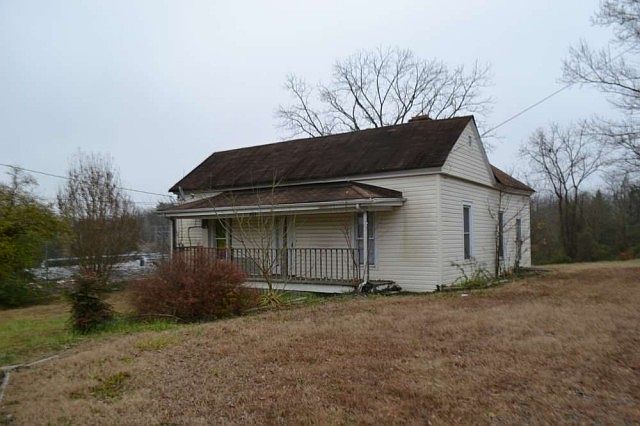 1st image of 109 Falls Ave