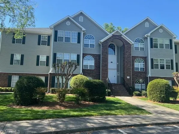 434 Scholastic Dr, Winston Salem, NC 27106