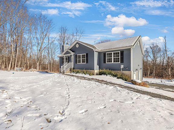 2nd image of 1230 Mountain Road