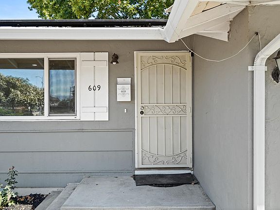 5th image of 609 Sylvandale Ave