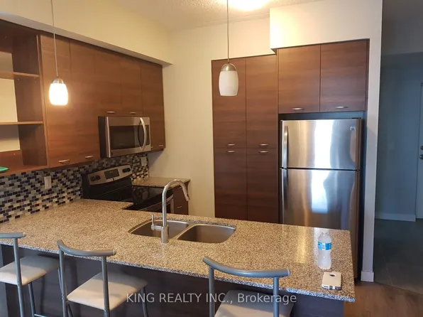 318 Spruce St Unit 1405, Waterloo, ON N2L 0E9