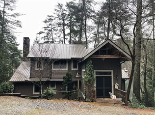 2704 Seed Lake Rd, Lakemont, GA 30552