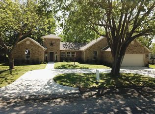620 Peterson St, Royse City, TX 75189