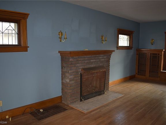 3rd image of 368 Sexton St