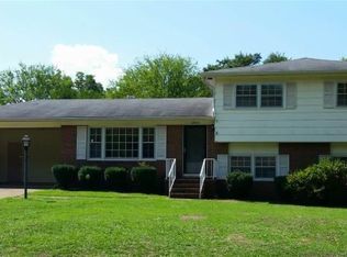 3904 Bramble Rd, Anniston, AL 36207