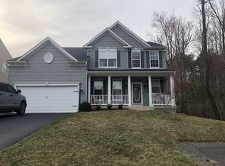 15144 Santander Dr, Gainesville, VA 20155