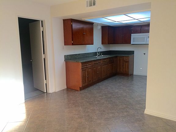 3rd image of 345 5th St