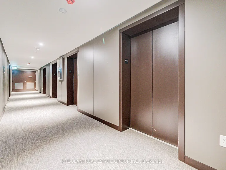 448 Burnhamthorpe Rd W #4906 — Photo 32