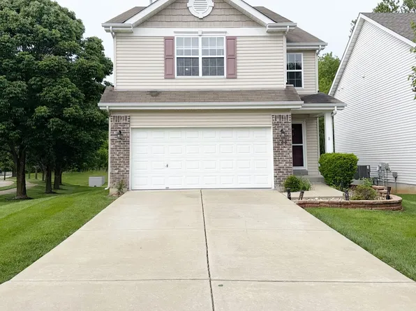 569 Parkgate Dr, Lake Saint Louis, MO 63367
