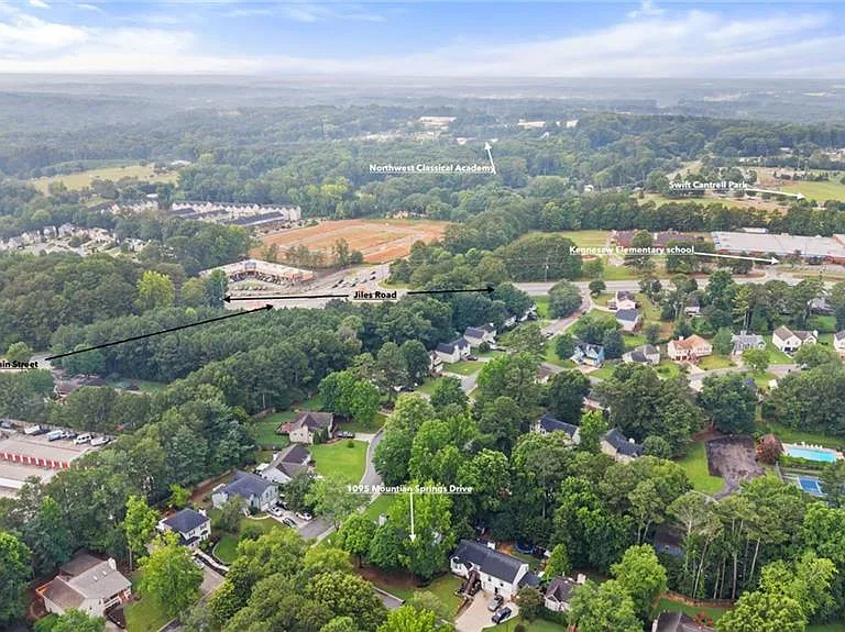 1095 Mountain Springs Dr NW — Photo 41