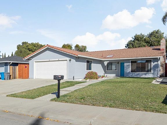 3rd image of 1161 Marne Dr