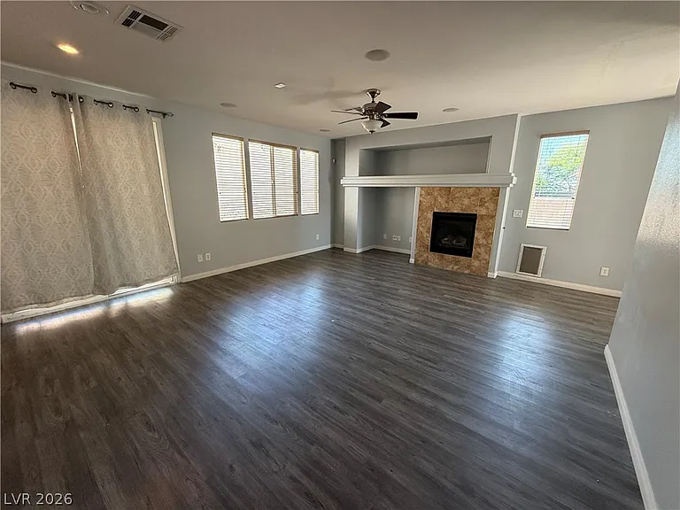 10620 Tray Mountain Ave — Photo 2