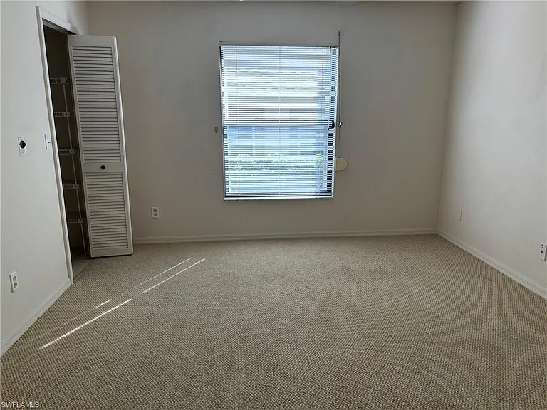 513 Lake Louise Cir #101 — Photo 14