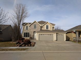 18618 Mason St, Elkhorn, NE 68022