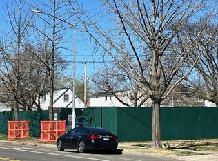 26401 82nd Avenue, Glen Oaks, NY