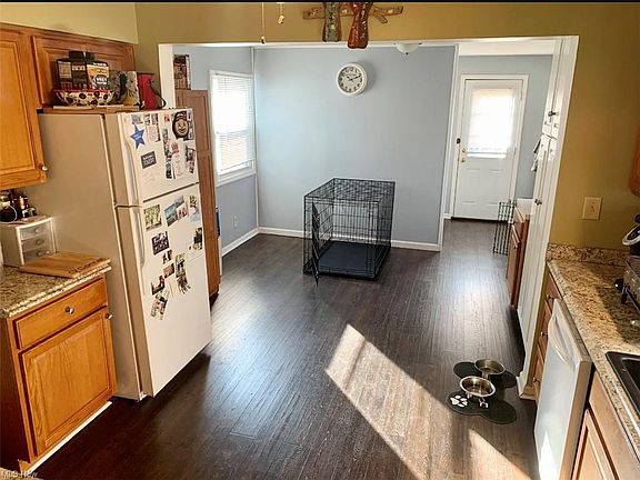 4th image of 1188 Brockley Ave #Lwr