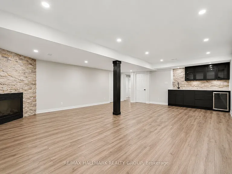 224 Lamplighters Dr — Photo 22