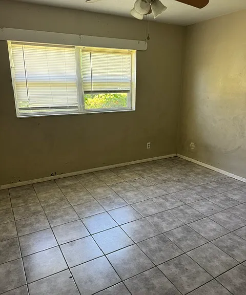 107 Indian Summer Ave — Photo 8