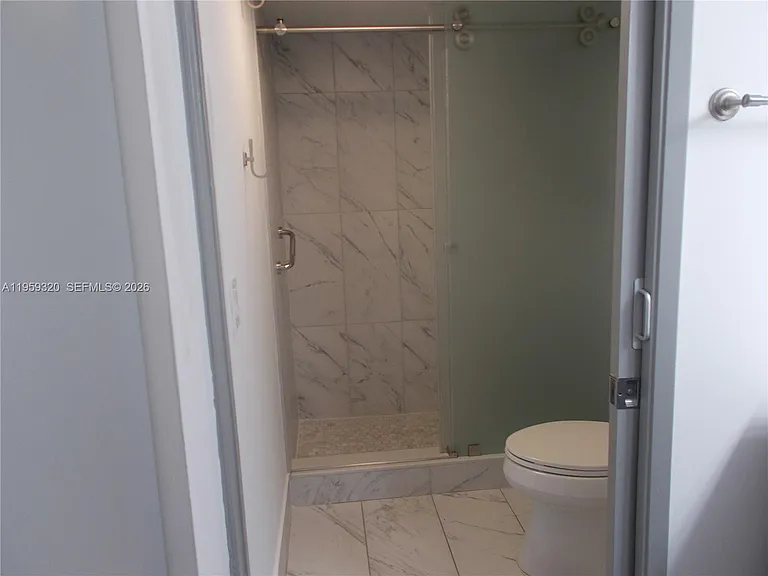 701 SW 141st Ave #110R — Photo 38