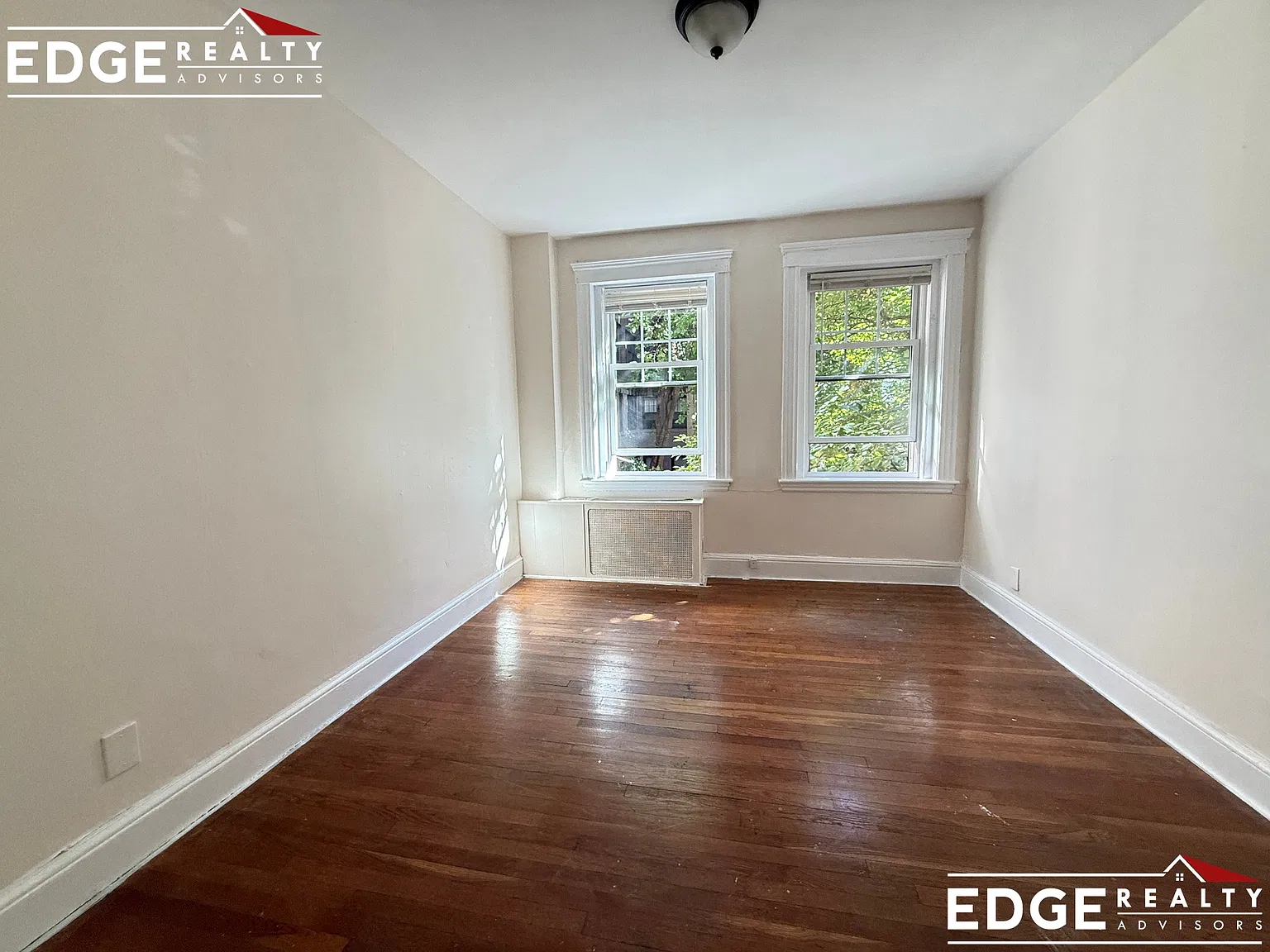 3 bed, 1.0 bath, $2,800 — Photo 3
