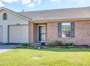 1916 Barbridge Way, Powell, TN 37849
