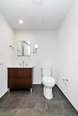 Rented by REAL New York | media 18