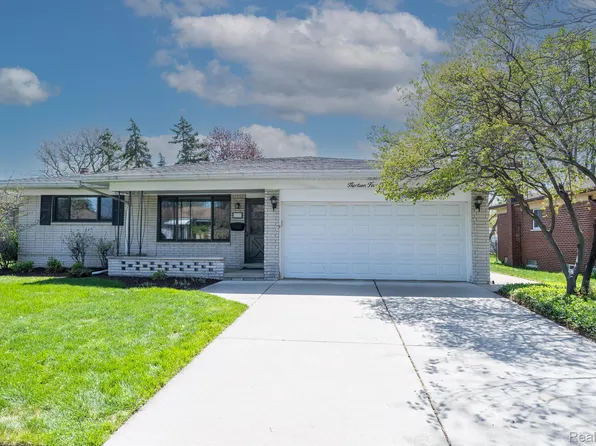 13512 Darryl Dr, Warren, MI 48088