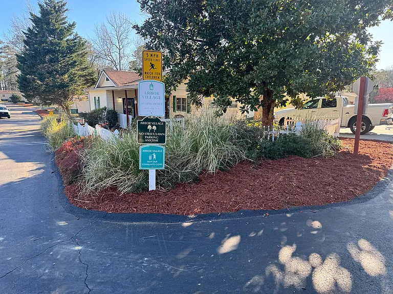 Arbor Village (4085 Midway rd, Douglasville 30134) — Photo 14