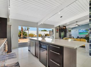 1102 E Adobe Way, Palm Springs, CA 92262
