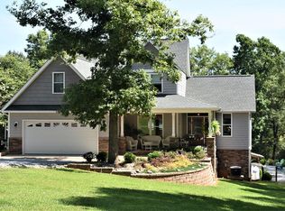 134 Great Creek Ct, Bracey, VA 23919