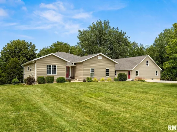 1945 W Cruger Rd, Washington, IL 61571