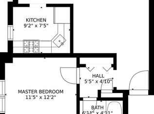 5858 N Sheridan Rd APT 201, Chicago, IL 60660