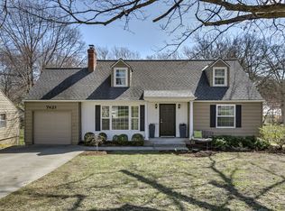 7421 Roe Ave, Prairie Village, KS 66208