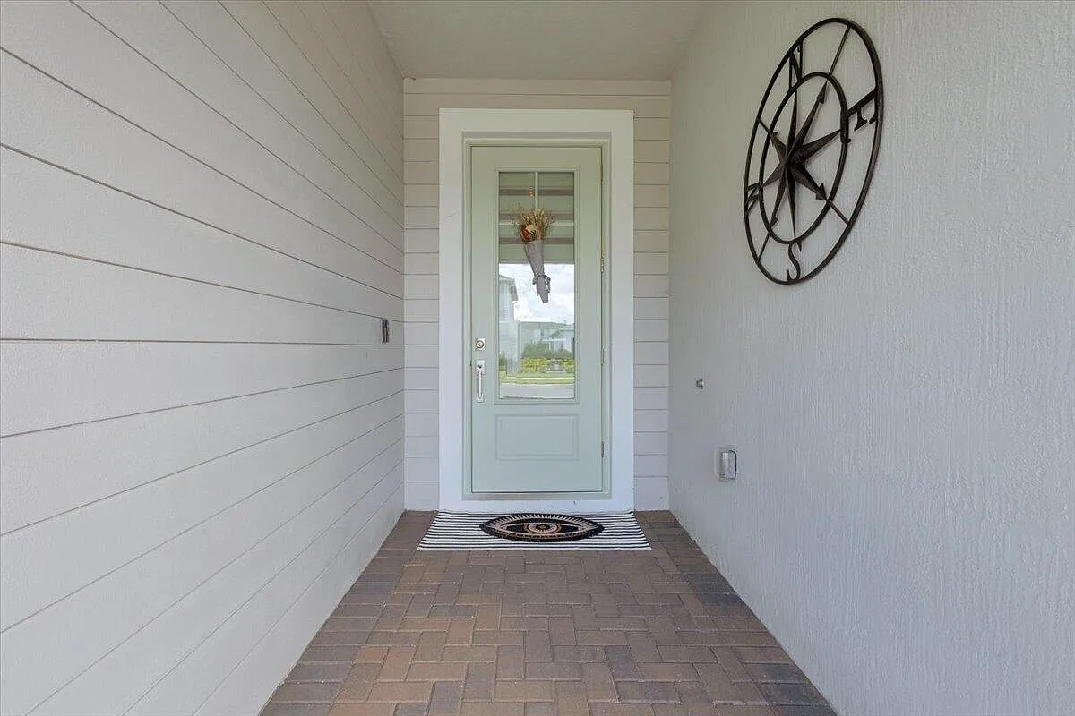 3 bed, 2.0 bath, 1657 sqft, $2,900 — Photo 4