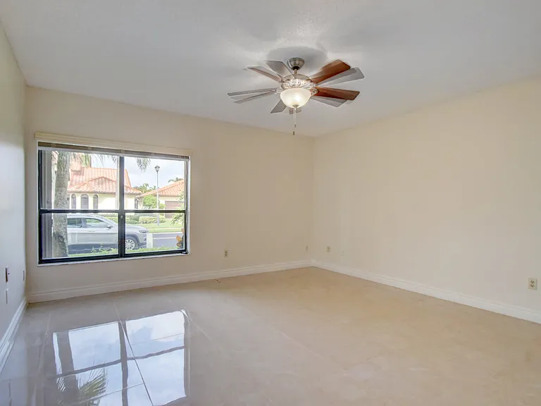 22595 Esplanada Cir W — Photo 38