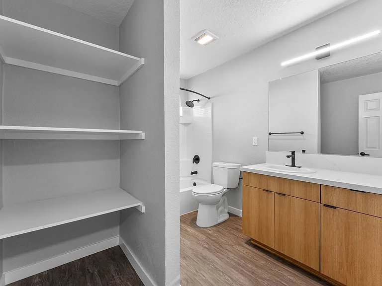 Stonybrook Apartment Homes — Photo 28