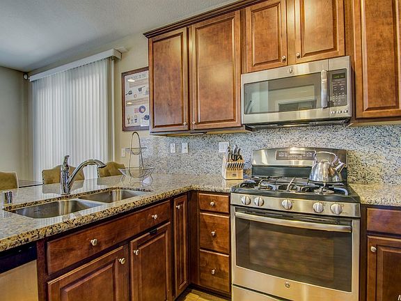 3rd image of 3009 Village Park Dr
