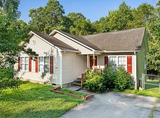 2306 N Oak Ridge Blvd, Durham, NC 27707