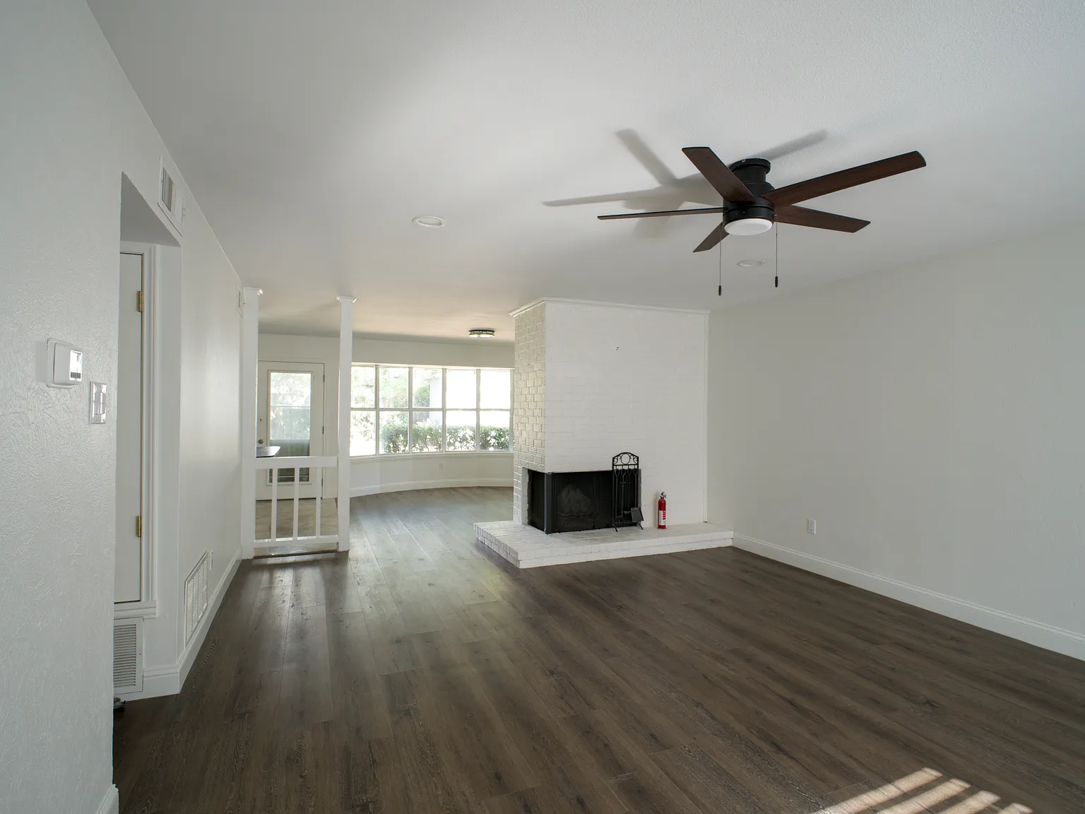 3 bed, 1550 sqft, $2,450 — Photo 3