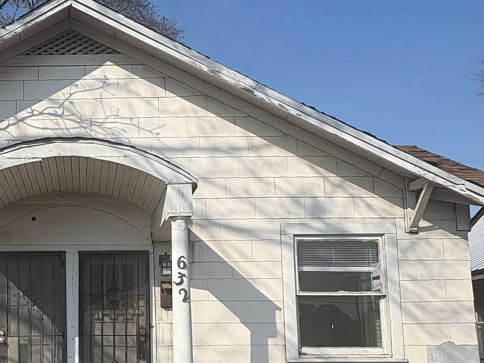 1st image of 632 Kings Hwy #632