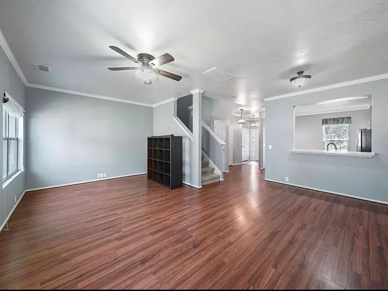 29705 Parliament Hills Dr — Photo 8