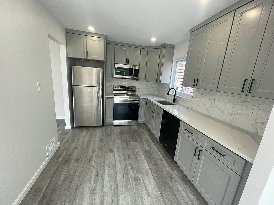 22324 59th Ave Oakland Gardens NY Zillow